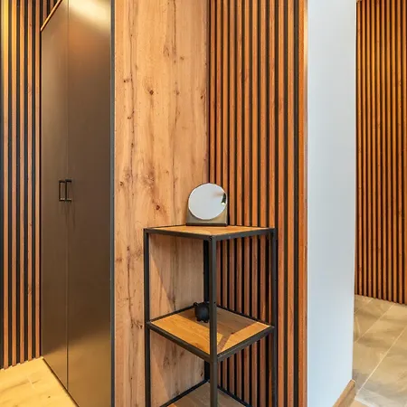 Apartment Bb