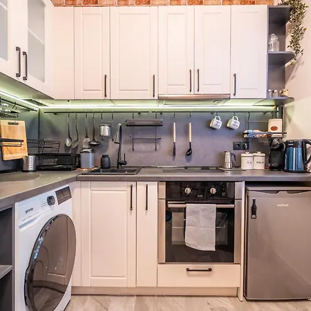 Apartment 1bd Flat In Center - 2 Min To Vitosha & Ndk By Flat Mаnager Sofia